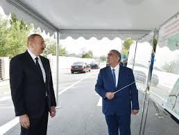 Zərdab rayon Yol istismarı idarəsinin rəisi Aydın müəllim Dövlətə və Dövlətçiliyə sədaqət nümunəsidir.