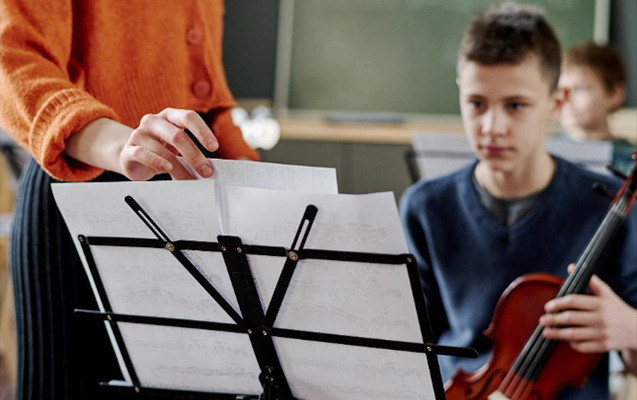 Həmin müəllimlərin əmək müqaviləsinə xitam verilməyəcək