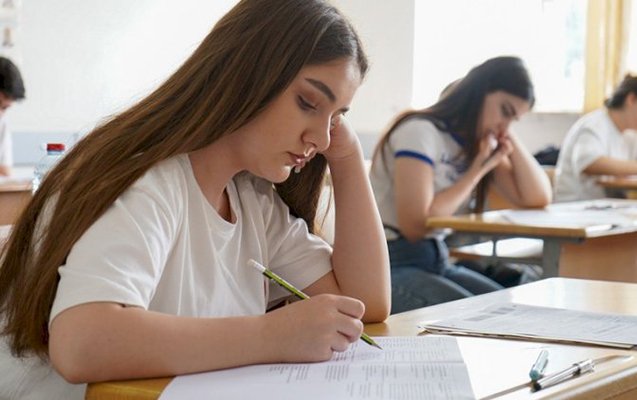 Maksimum balı ən çox qızlar topladı - Siyahı