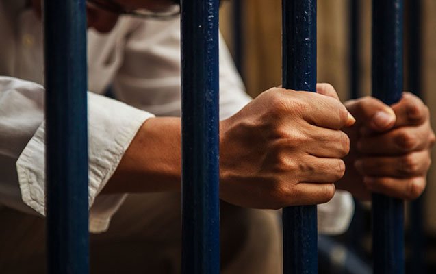 Hansı hallarda şəxsə təyin edilmiş cəzadan daha yüngül cəza verilə bilər?