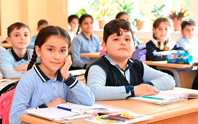 Şagirdlərin elektron yerdəyişməsinə başlanılır